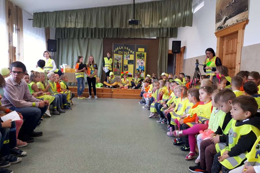 szkole podsumowanie  ”X EDYCJI ODBLASKOWEJ SZKOŁY”