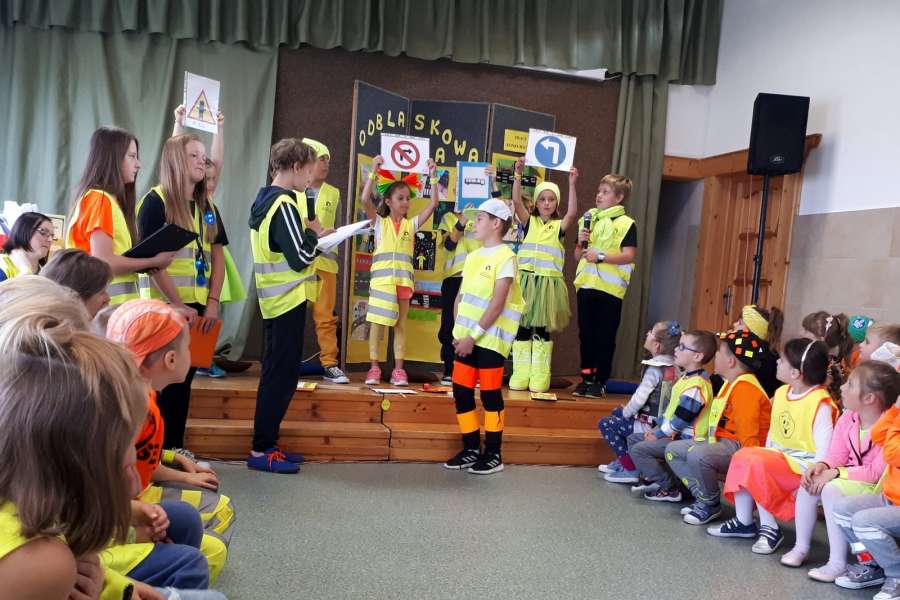 szkole podsumowanie  ”X EDYCJI ODBLASKOWEJ SZKOŁY”