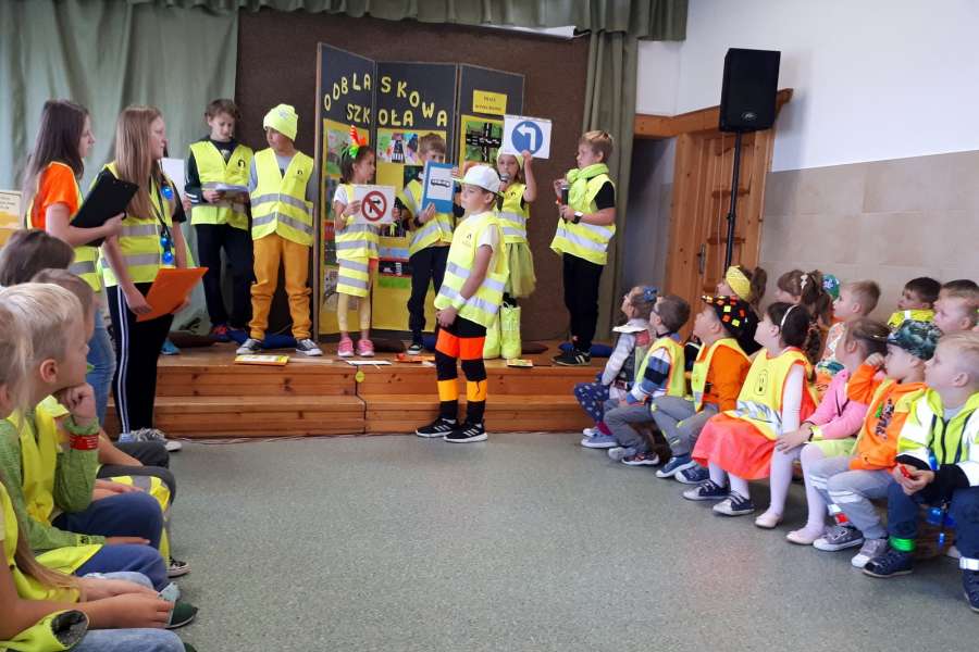 szkole podsumowanie  ”X EDYCJI ODBLASKOWEJ SZKOŁY”