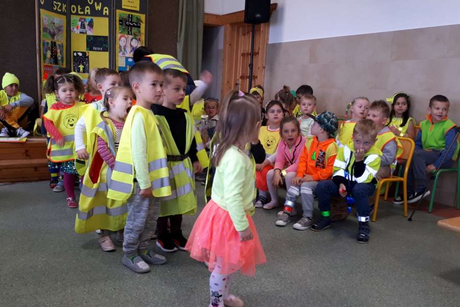 szkole podsumowanie  ”X EDYCJI ODBLASKOWEJ SZKOŁY”