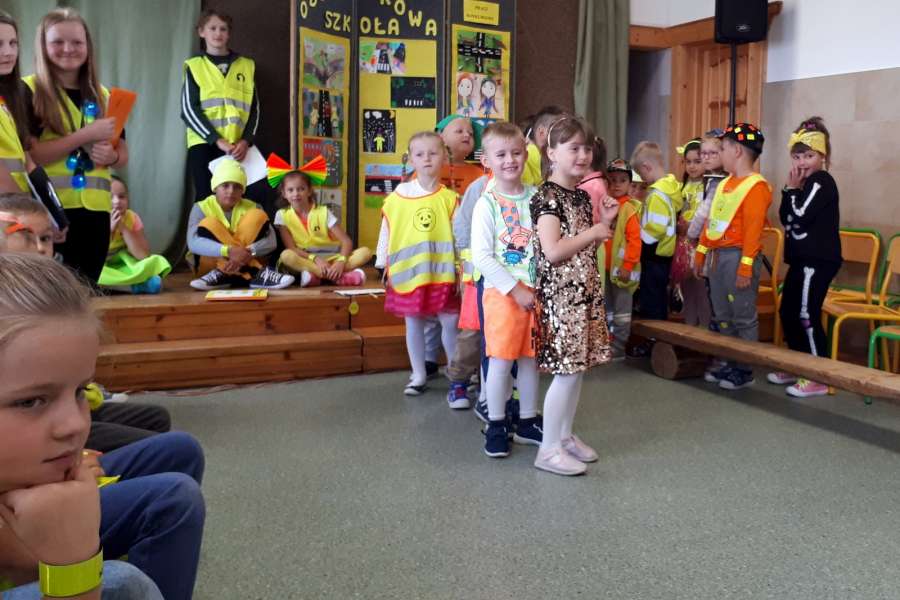 szkole podsumowanie  ”X EDYCJI ODBLASKOWEJ SZKOŁY”