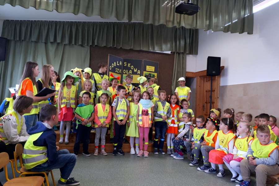 szkole podsumowanie  ”X EDYCJI ODBLASKOWEJ SZKOŁY”