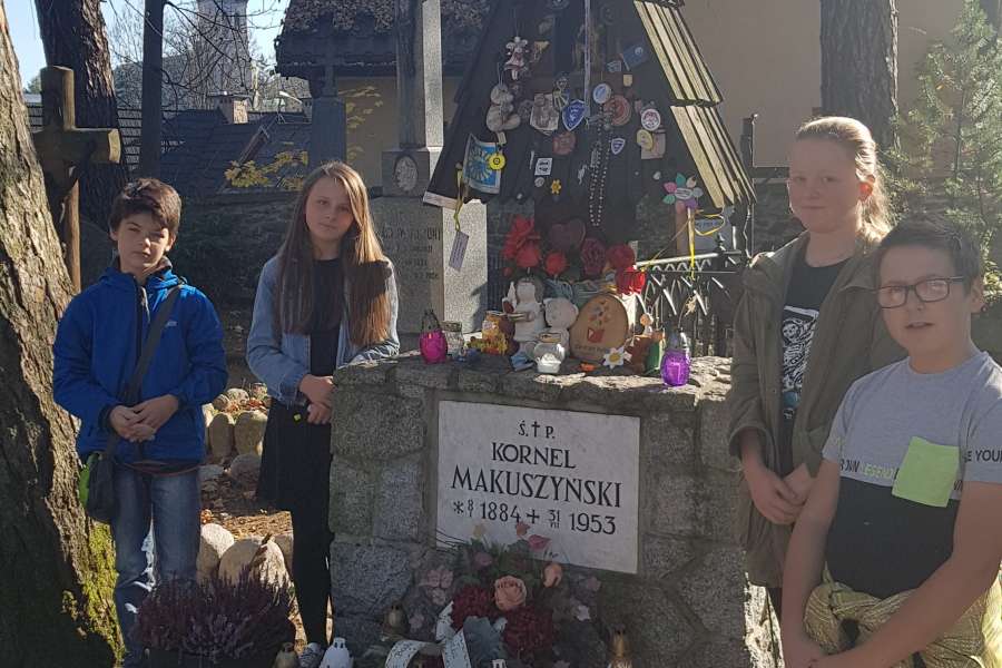 Przygotowania do Dnia Wszystkich Świętych