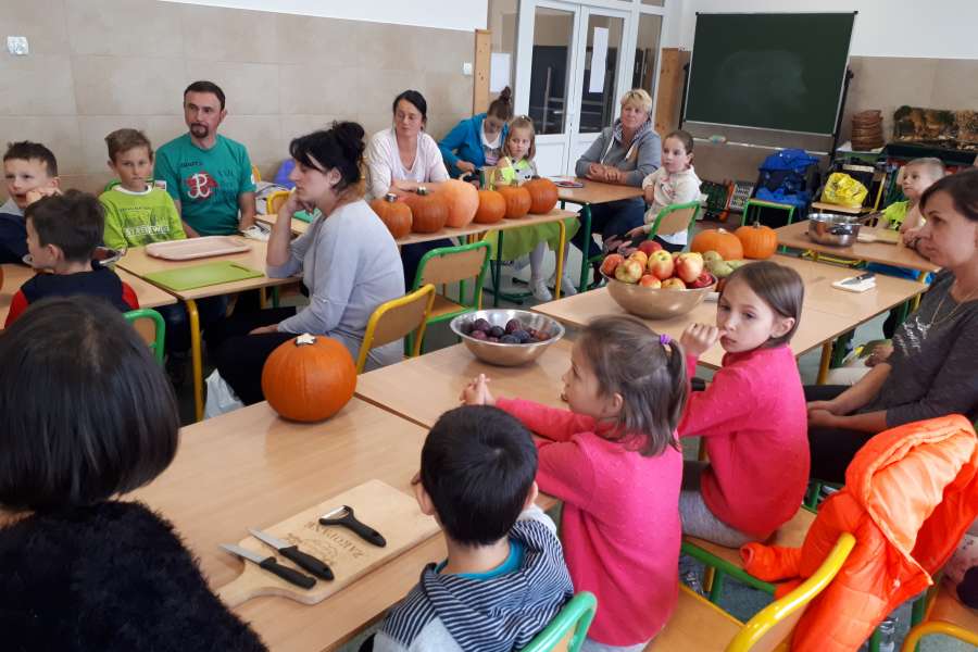 OWOCE ZDROWE I KOLOROWE