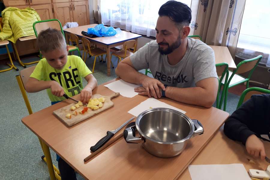 OWOCE ZDROWE I KOLOROWE