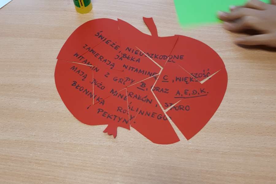 OWOCE ZDROWE I KOLOROWE