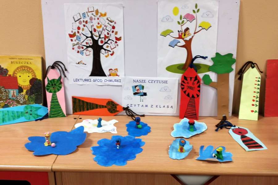 "Czytam z Klasą - Fikuśne lekturki spod chmurki"