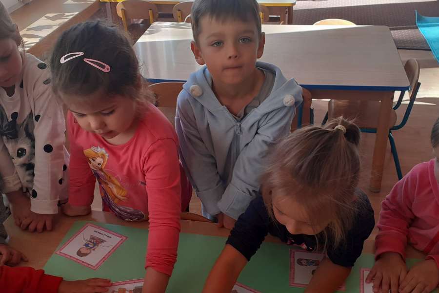 PRZEDSZKOLE CZAS START