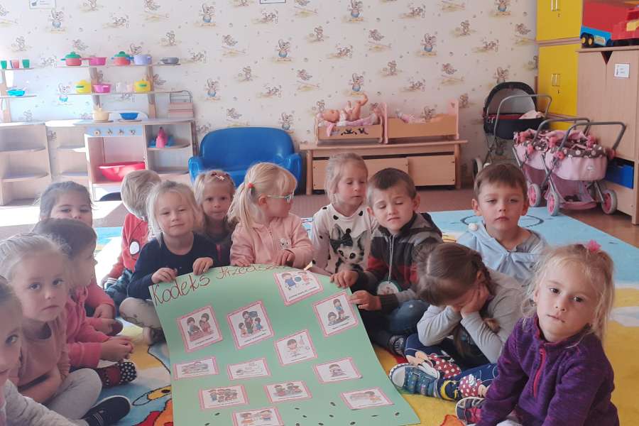 PRZEDSZKOLE CZAS START