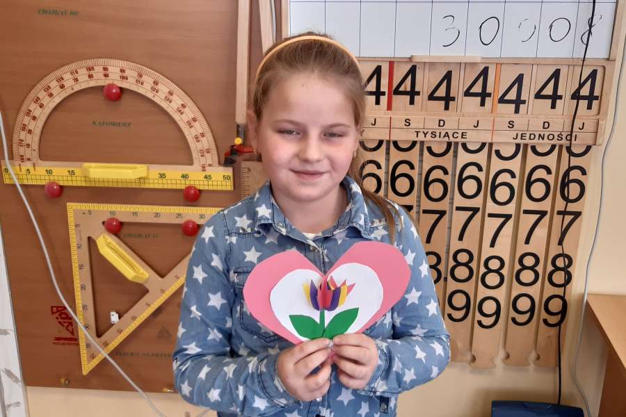 DZIEŃ BABCI I DZIADKA W KLASIE 2