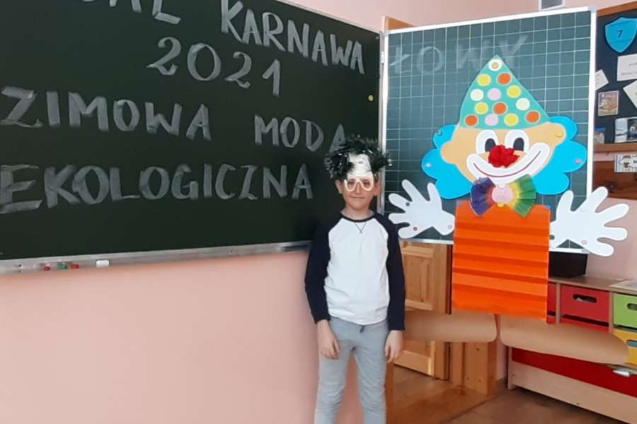 ZABAWA KARNAWAŁOWA UCZNIÓW KLASY 2- 1 II 2021