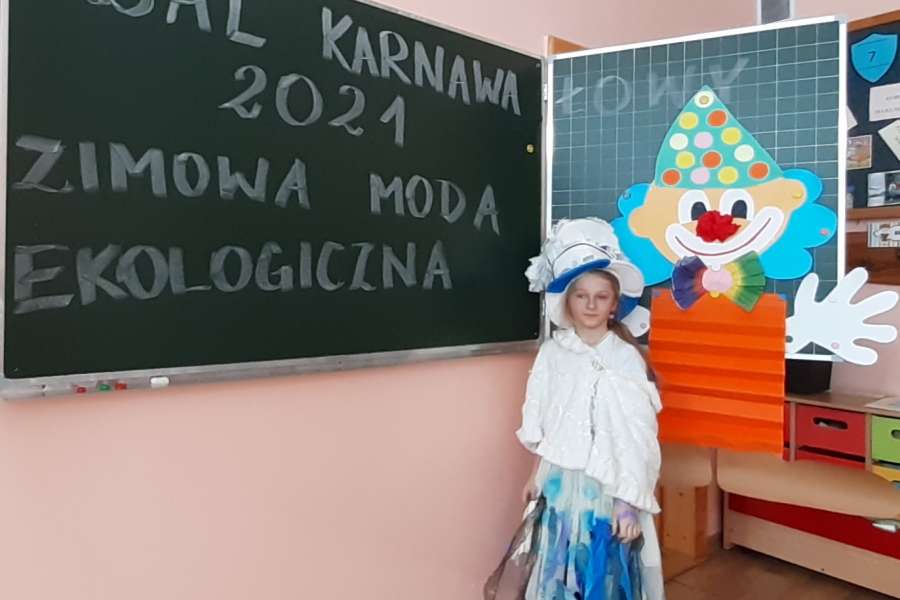 ZABAWA KARNAWAŁOWA UCZNIÓW KLASY 2- 1 II 2021