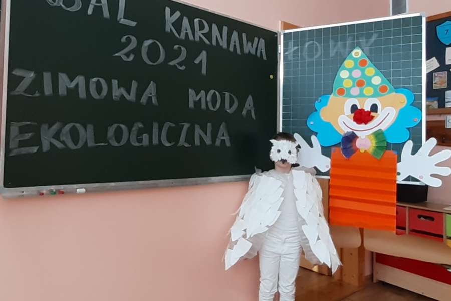 ZABAWA KARNAWAŁOWA UCZNIÓW KLASY 2- 1 II 2021