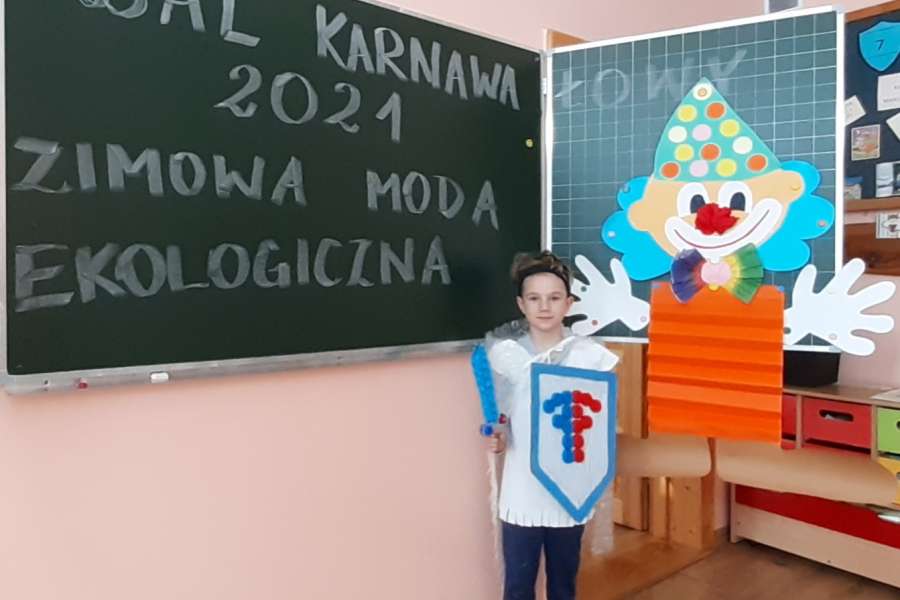 ZABAWA KARNAWAŁOWA UCZNIÓW KLASY 2- 1 II 2021
