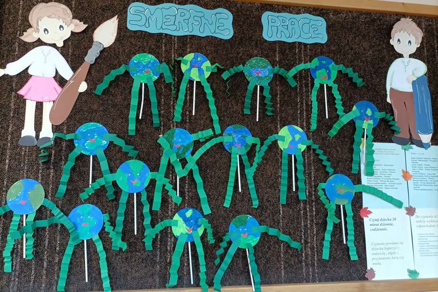 Wiosenne prace Smerfów