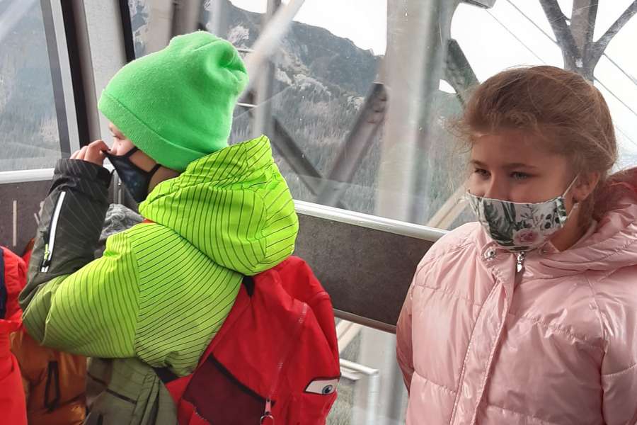 WYCIECZKA UCZNIÓW KLASY 2 NA KASPROWY WIERCH