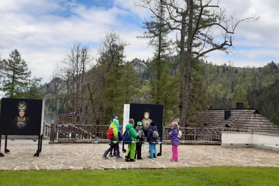 WYCIECZKA UCZNIÓW KLASY 2 NA KASPROWY WIERCH