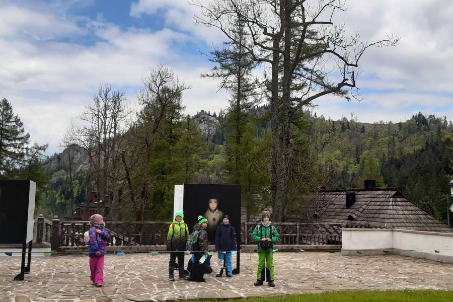 WYCIECZKA UCZNIÓW KLASY 2 NA KASPROWY WIERCH