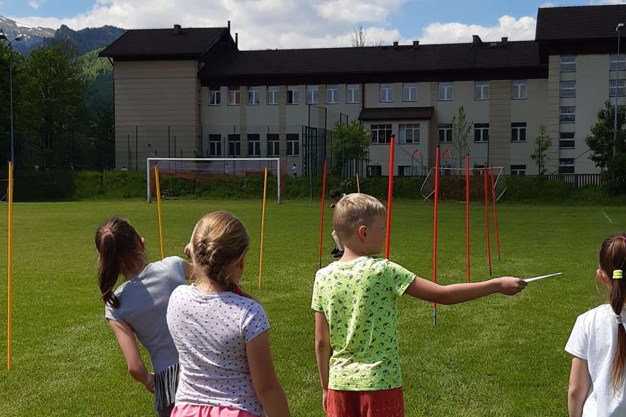 TURNIEJ ZABAW SPORTOWYCH DLA UCZNIÓW KLAS 1-3