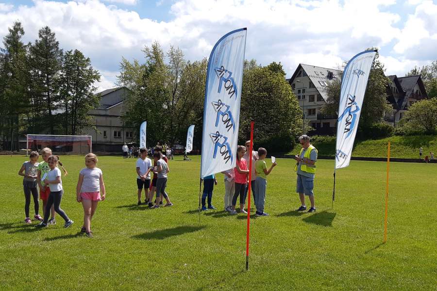 TURNIEJ ZABAW SPORTOWYCH DLA UCZNIÓW KLAS 1-3