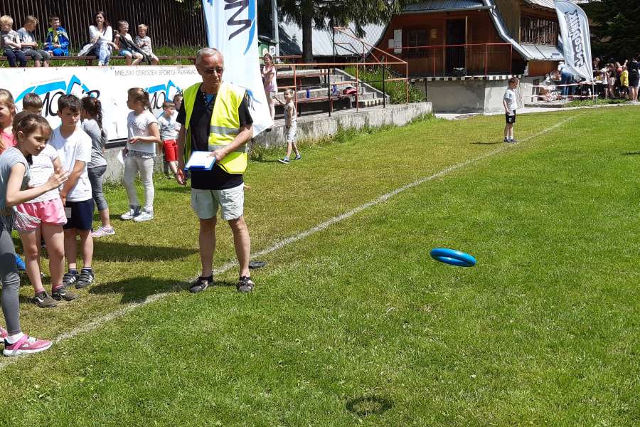 TURNIEJ ZABAW SPORTOWYCH DLA UCZNIÓW KLAS 1-3