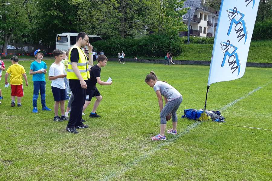 TURNIEJ ZABAW SPORTOWYCH DLA UCZNIÓW KLAS 1-3