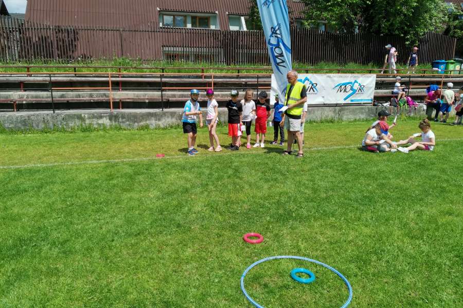 TURNIEJ ZABAW SPORTOWYCH DLA UCZNIÓW KLAS 1-3