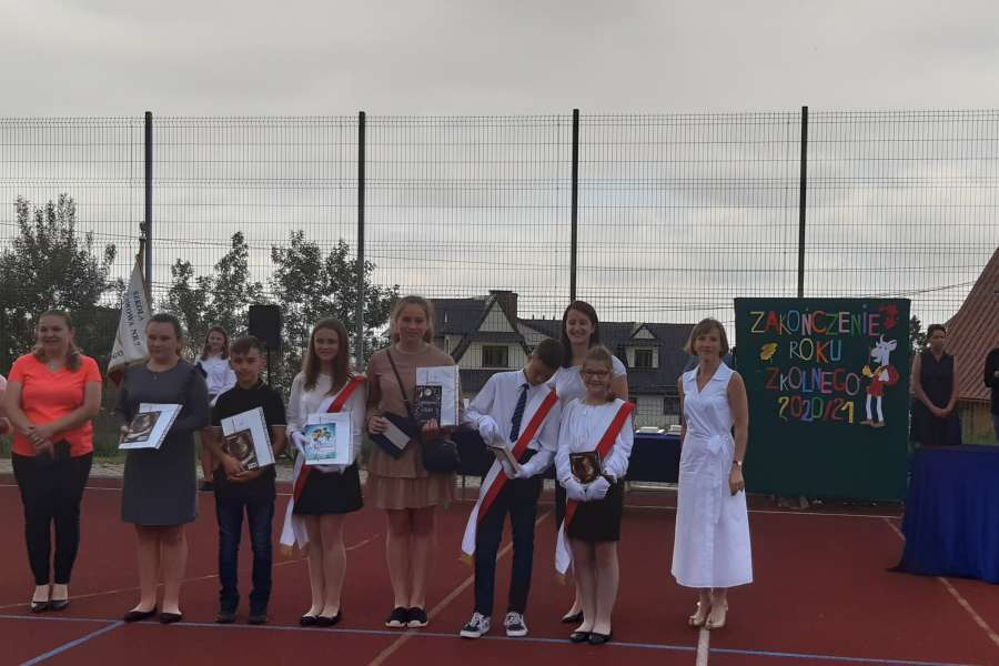 Zakończenie-roku-szkolnego-klasa2