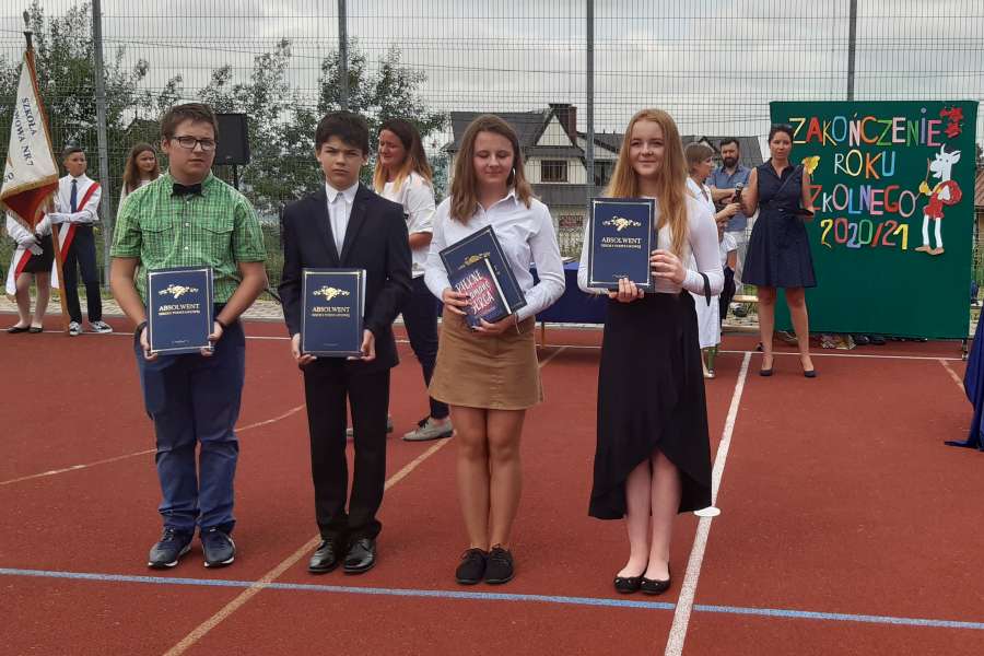 Zakończenie-roku-szkolnego-klasa2