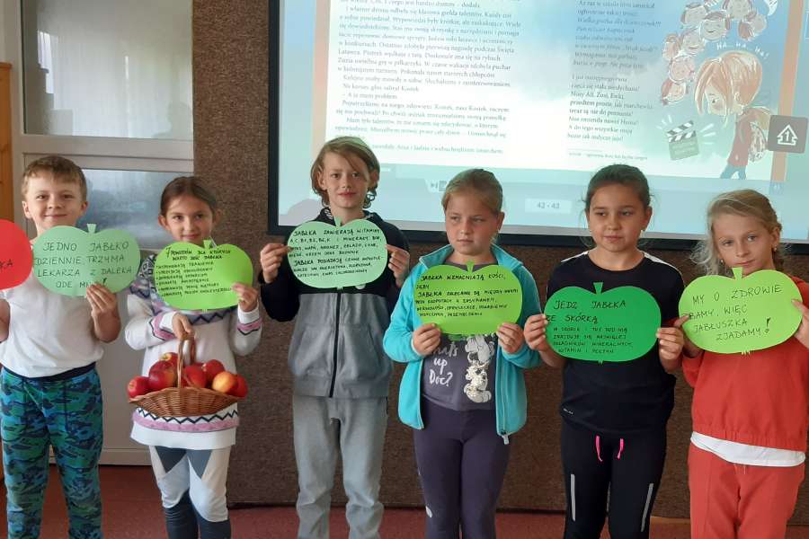 28 WRZEŚNIA ŚWIATOWY DZIEŃ JABŁKA