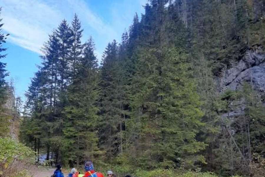 JESIENNA WYCIECZKA DO DOLINY KOŚCIELISKIEJ UCZNIÓW KLASY 2 i 3