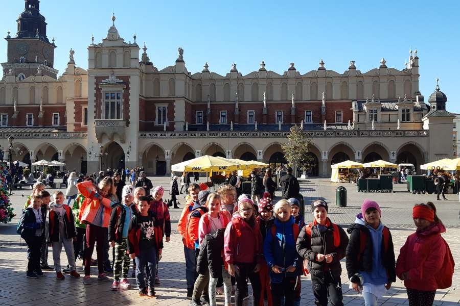 WYCIECZKA DO KRAKOWA UCZNIÓW KLAS 1, 2 i 3