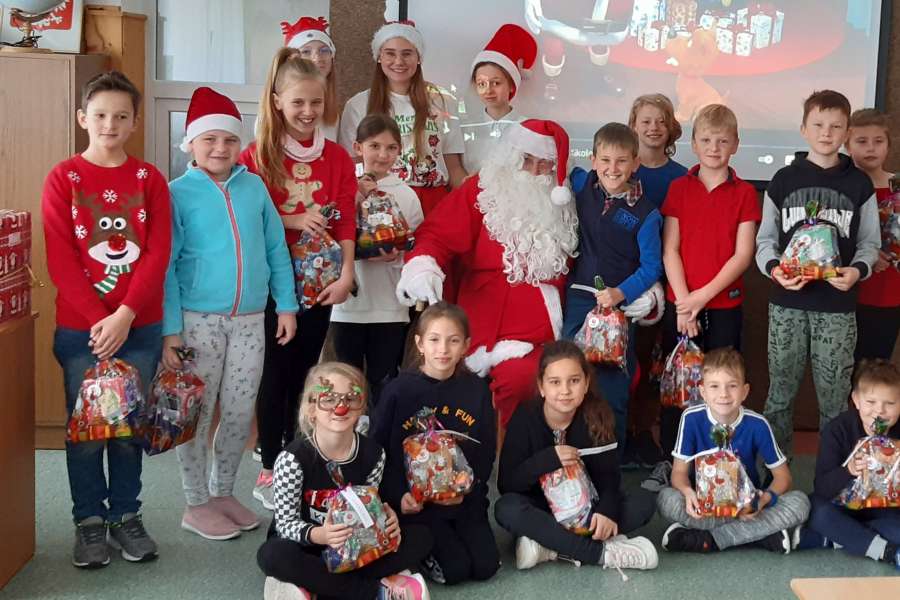 SPOTKANIE Z MIKOŁAJEM UCZNIÓW KLAS 1-321