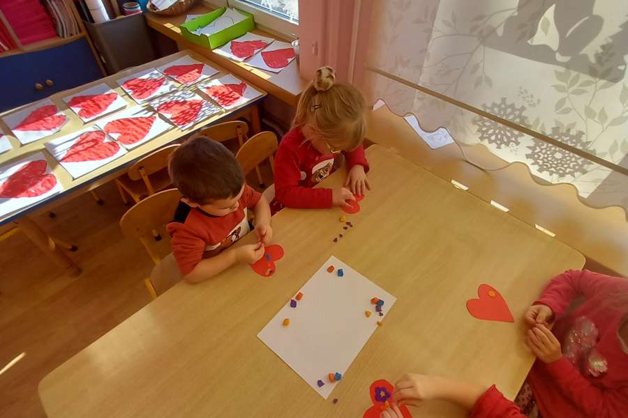 WALENTYNKI W PRZEDSZKOLU