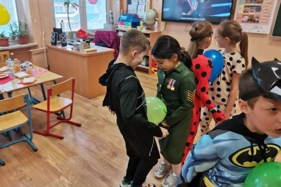 ZABAWA KARNAWAŁOWA KLAS 2