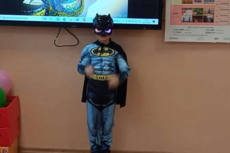 ZABAWA KARNAWAŁOWA KLAS 2