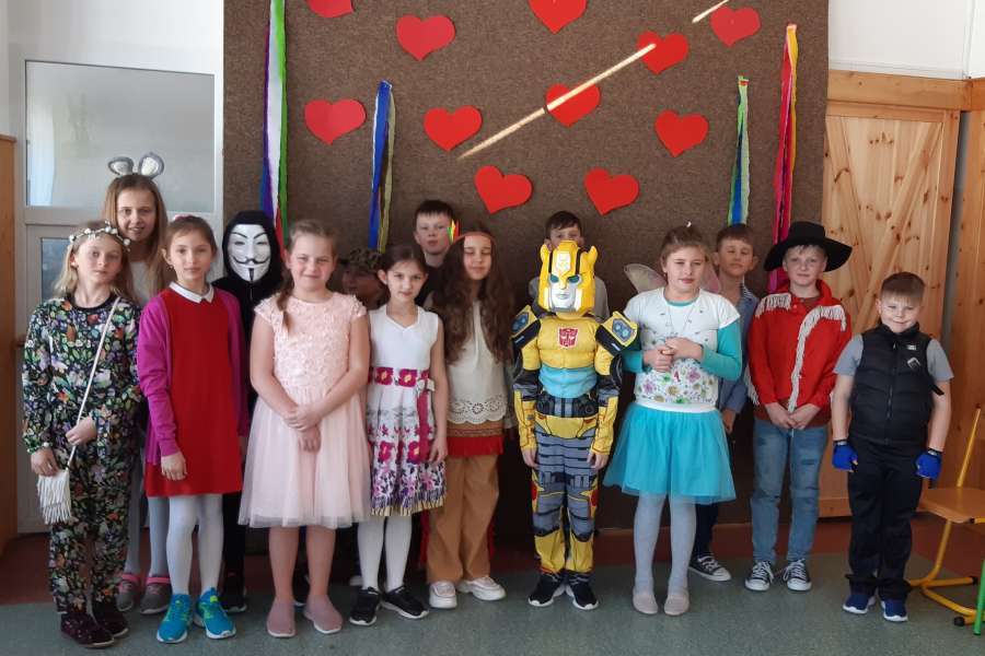 ZABAWA KARNAWAŁOWA KLAS 3