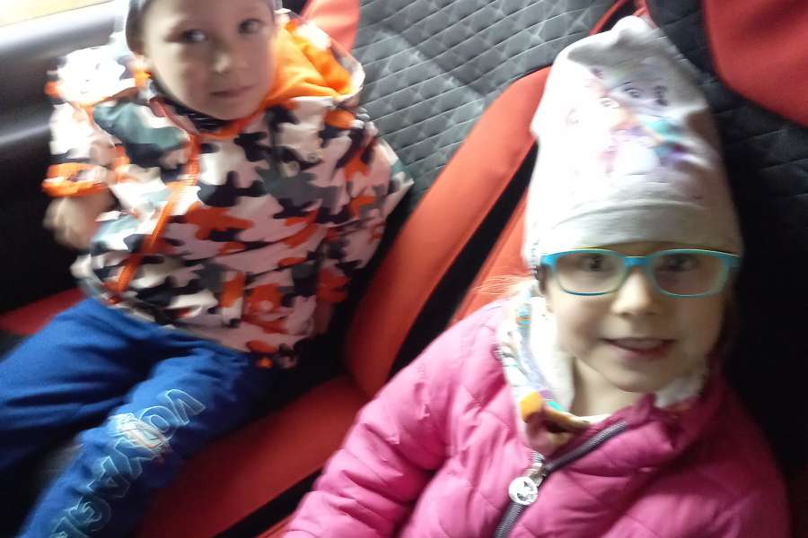 WYJAZD DO KINA " SOKÓŁ" NA SPEKTAKL TEATRALNY PT. 'BAŚŃ O KRÓLOWEJ ŚNIEGU".