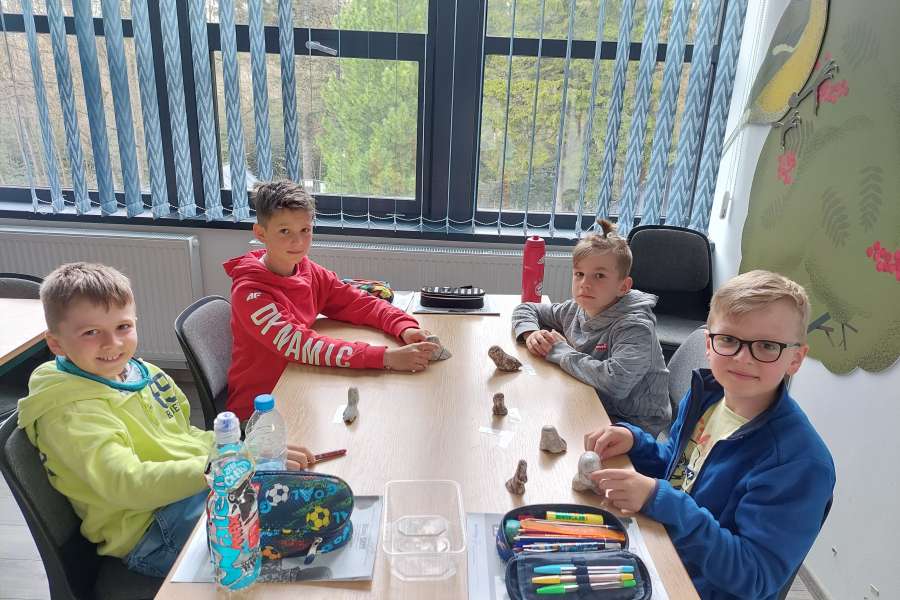 ZAJĘCIA UCZNIÓW KLASY 3 W TPN