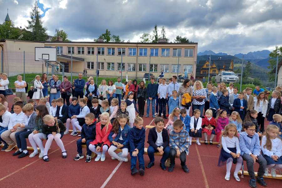 Rozpoczęcie  roku szkolnego 2022-2023