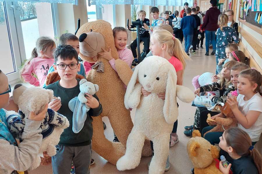 25 X DZIEŃ PLUSZOWEGO MISIA W KLASACH 1-3