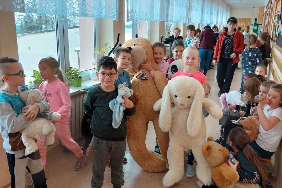 25 X DZIEŃ PLUSZOWEGO MISIA W KLASACH 1-3