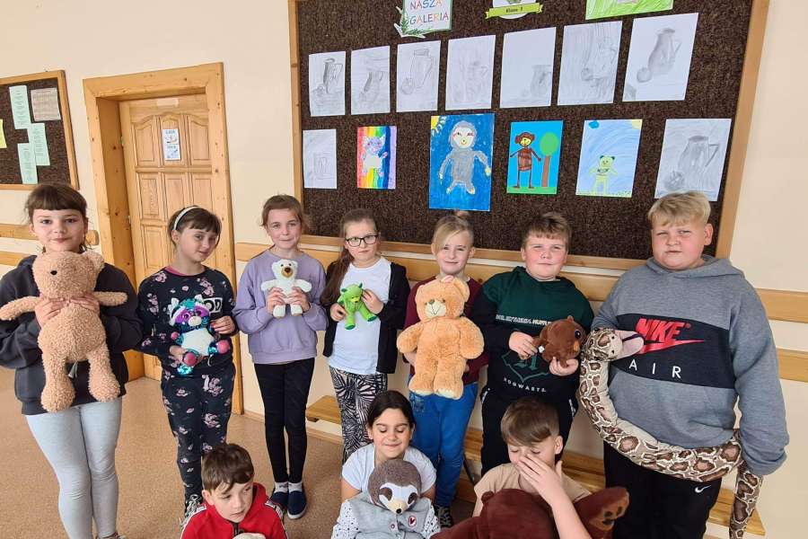 25 X DZIEŃ PLUSZOWEGO MISIA W KLASACH 1-3