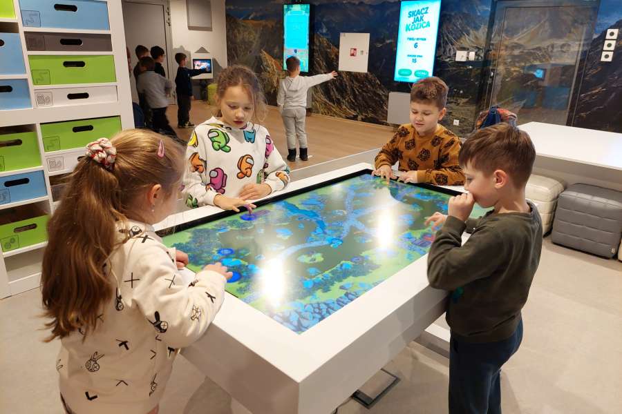 ZAJĘCIA UCZNIÓW KLASY 1 W CEP TPN