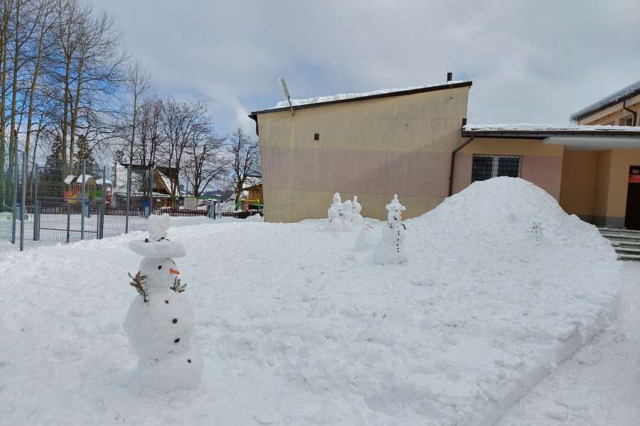 ŚWIATOWY DZIEŃ BAŁWANA W KLASACH 1-323
