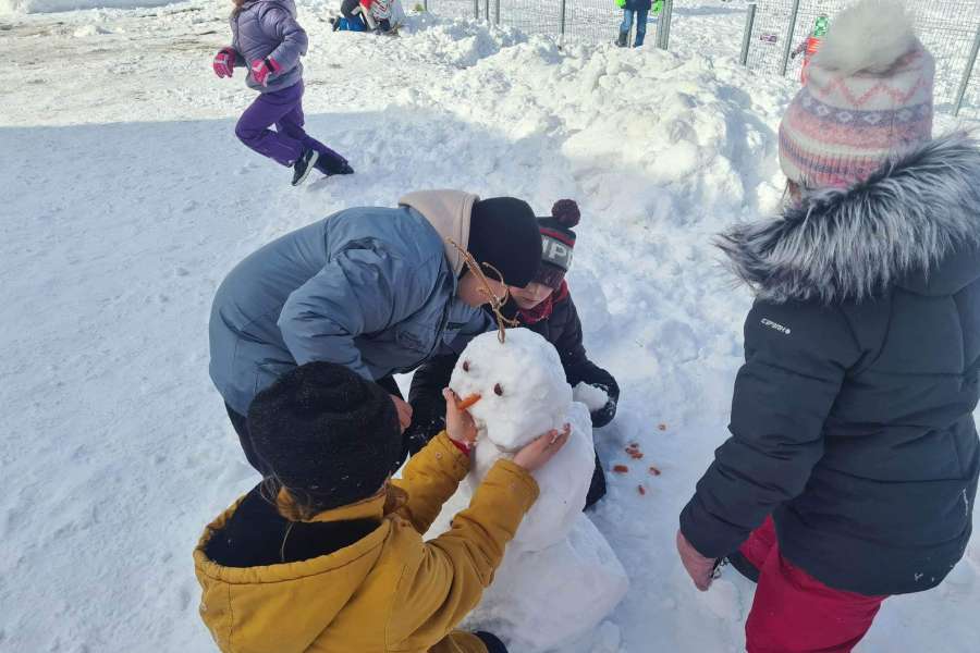 ŚWIATOWY DZIEŃ BAŁWANA W KLASACH 1-323