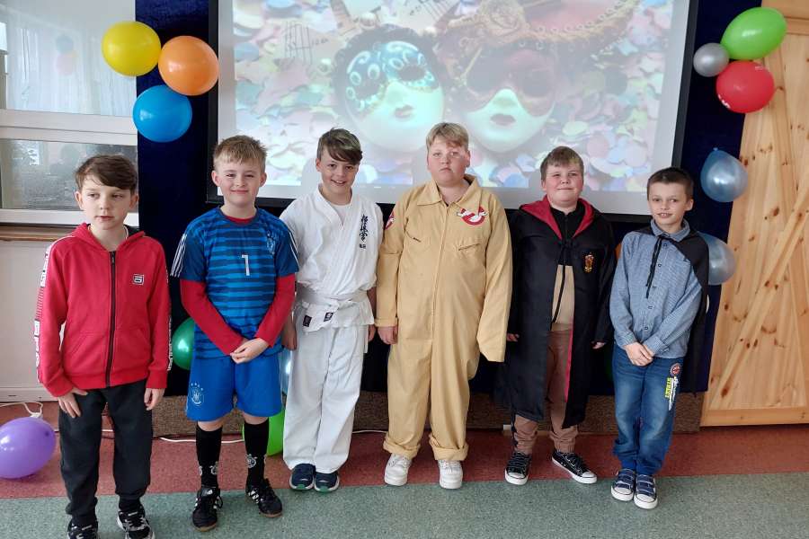 Bal Karnawałowy w klasach I-III