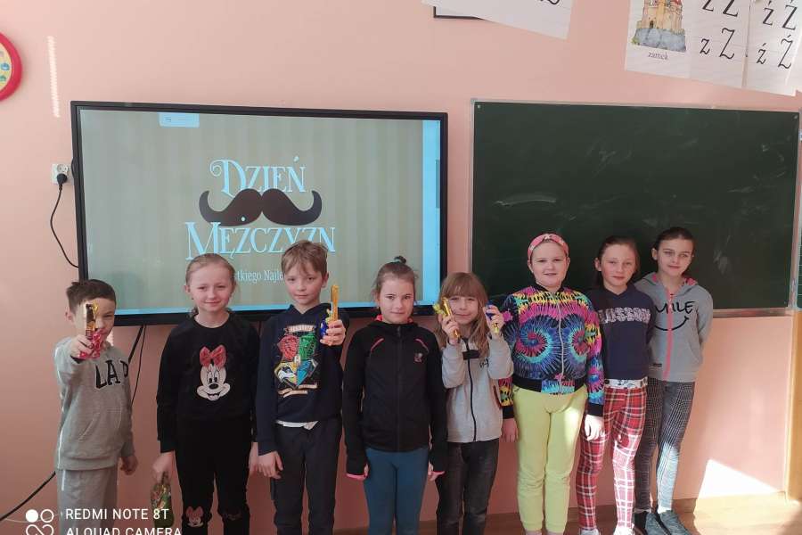 Dzień Kobiet i Dzień Mężczyzn w klasach I-III23