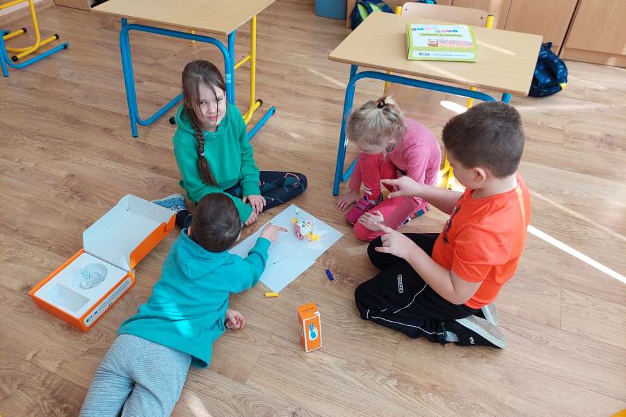 Laboratorium Przyszłości 1-323