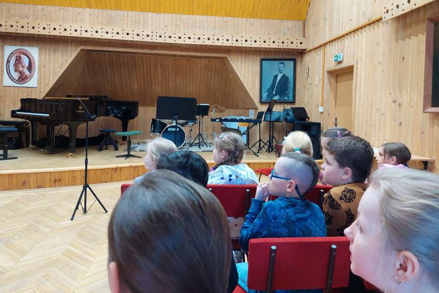 Pierwszy Dzień Wiosny – klas I i  II